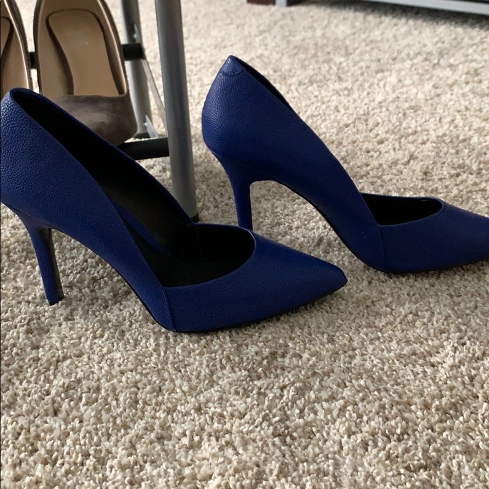 Blue Heels